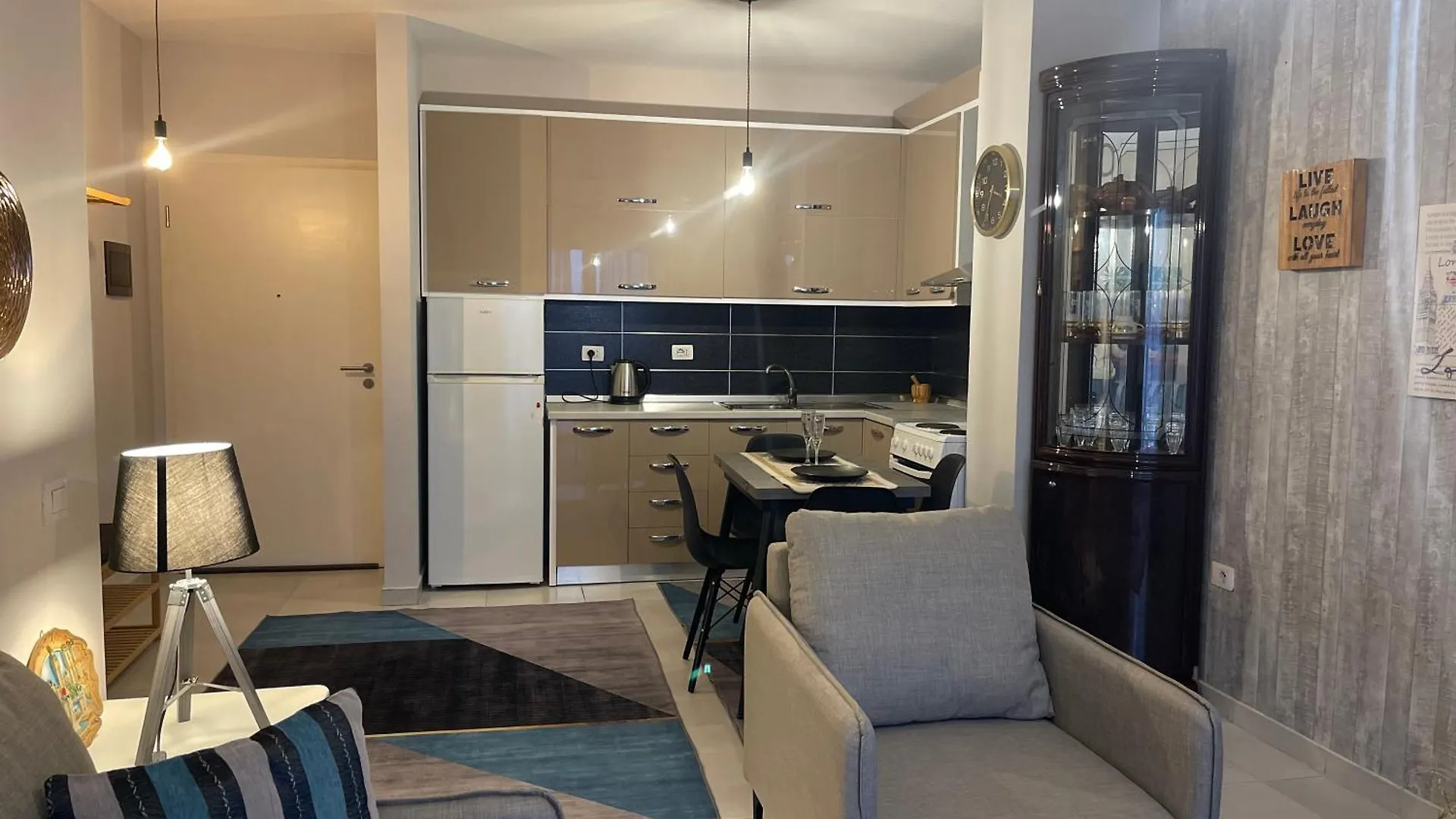 Loft Apartment Tirana 0*,  Albania
