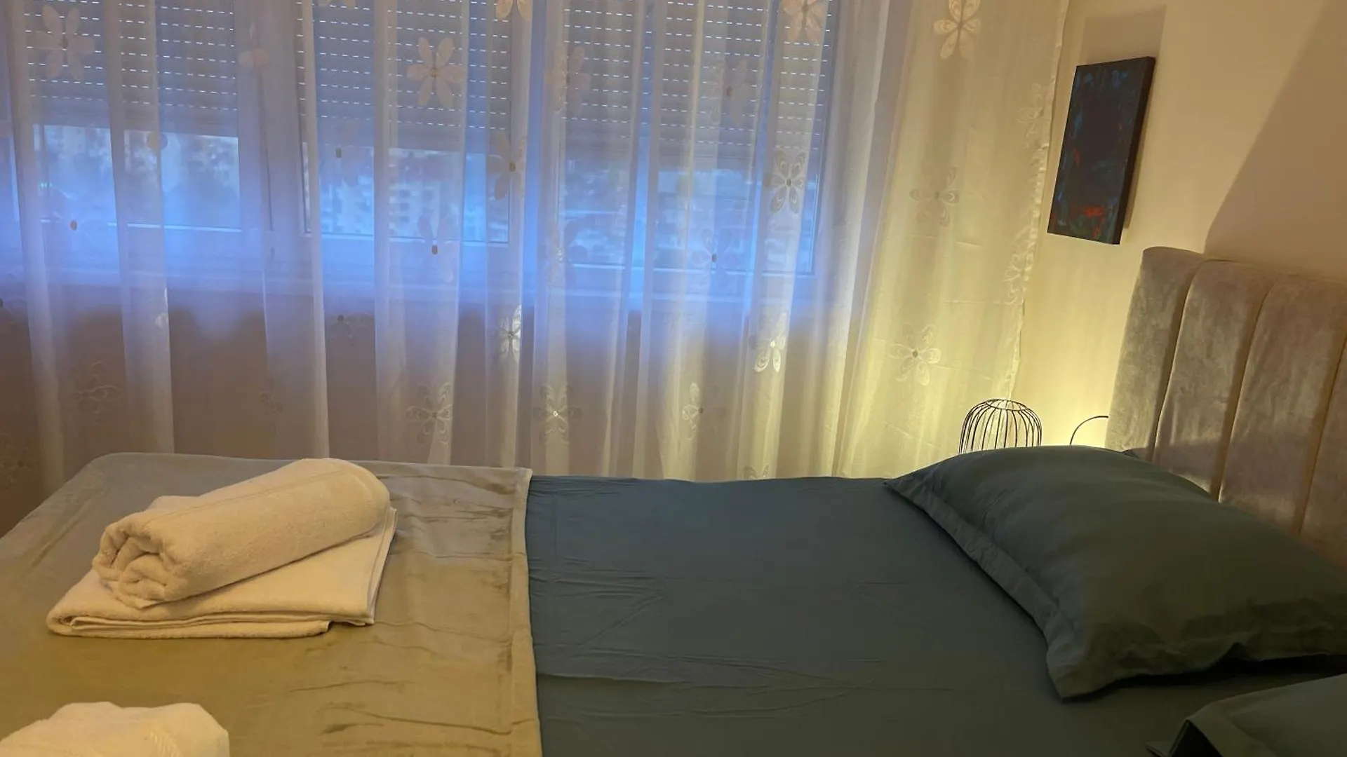 Loft Apartment Tirana 0*,  Albania
